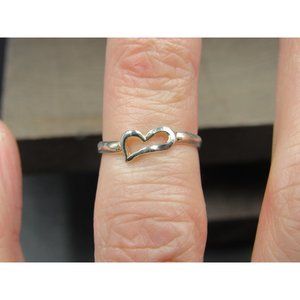 Size 4 Sterling Silver Abstract Heart Toe Band Ring
